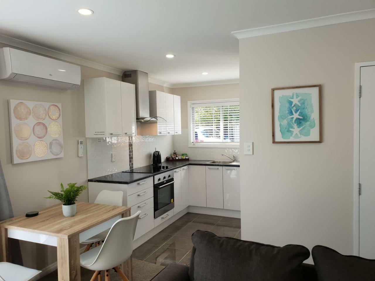 Rose Apartments Unit 5 Central Rotorua- Accommodation & Spa ภายนอก รูปภาพ